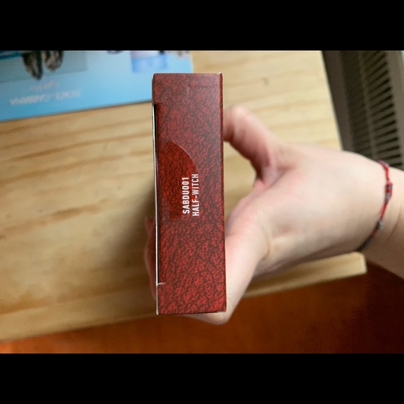 SOLD NYX SABRINA COLLAB HALF-WITCH LIP CREAM - Picture 3 of 3